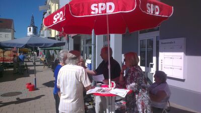 Infostand SPD OV Denzlingen am Kohlerhof August
